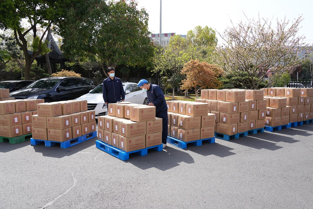 10萬帖！李良濟連夜熬制防疫方馳援上海，溫暖守“滬”！(圖11)